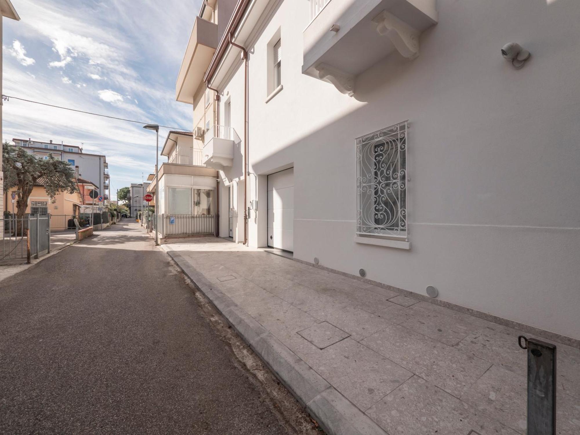 Zuara9Room Rímini Exterior foto