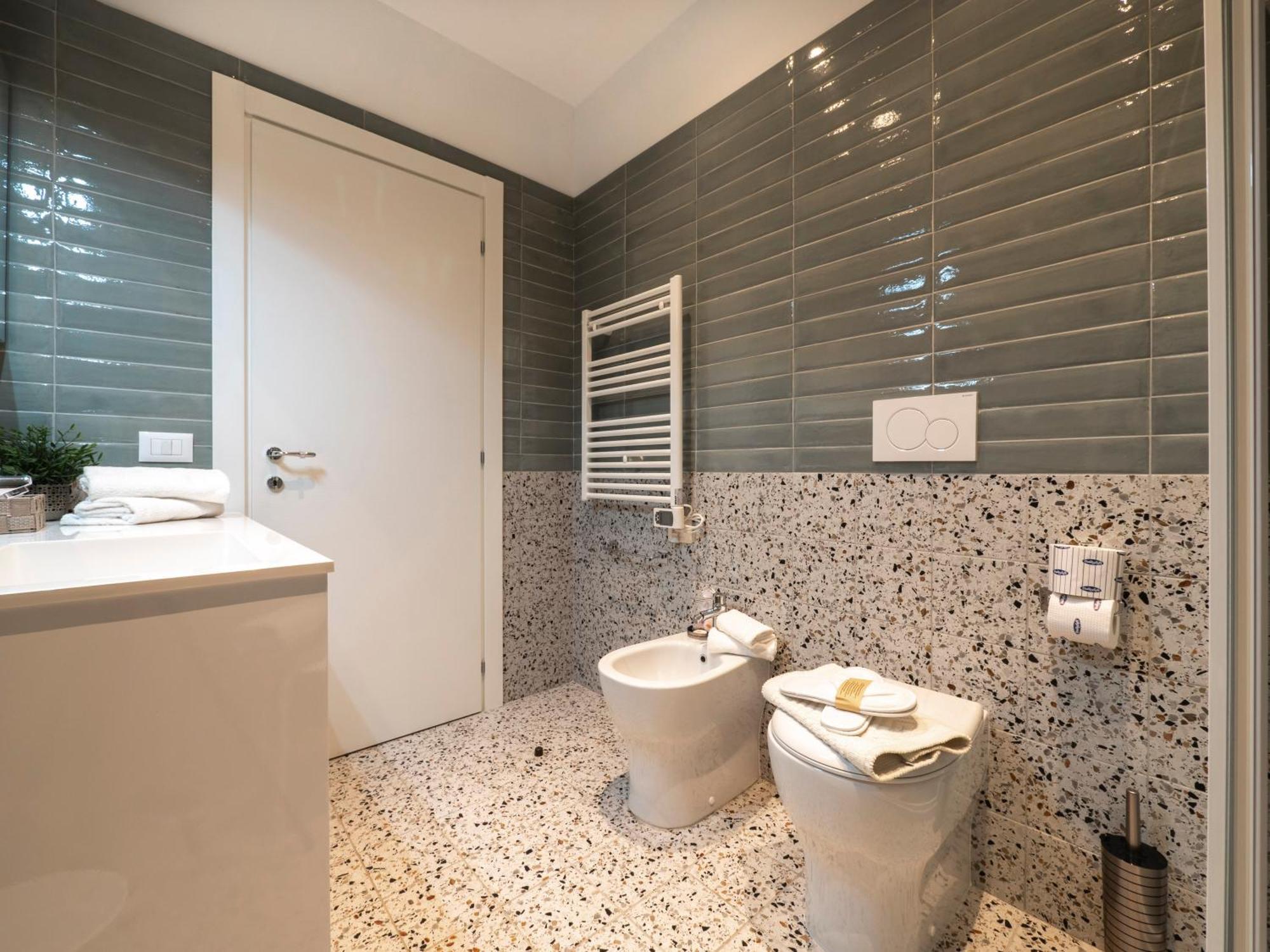 Zuara9Room Rímini Exterior foto
