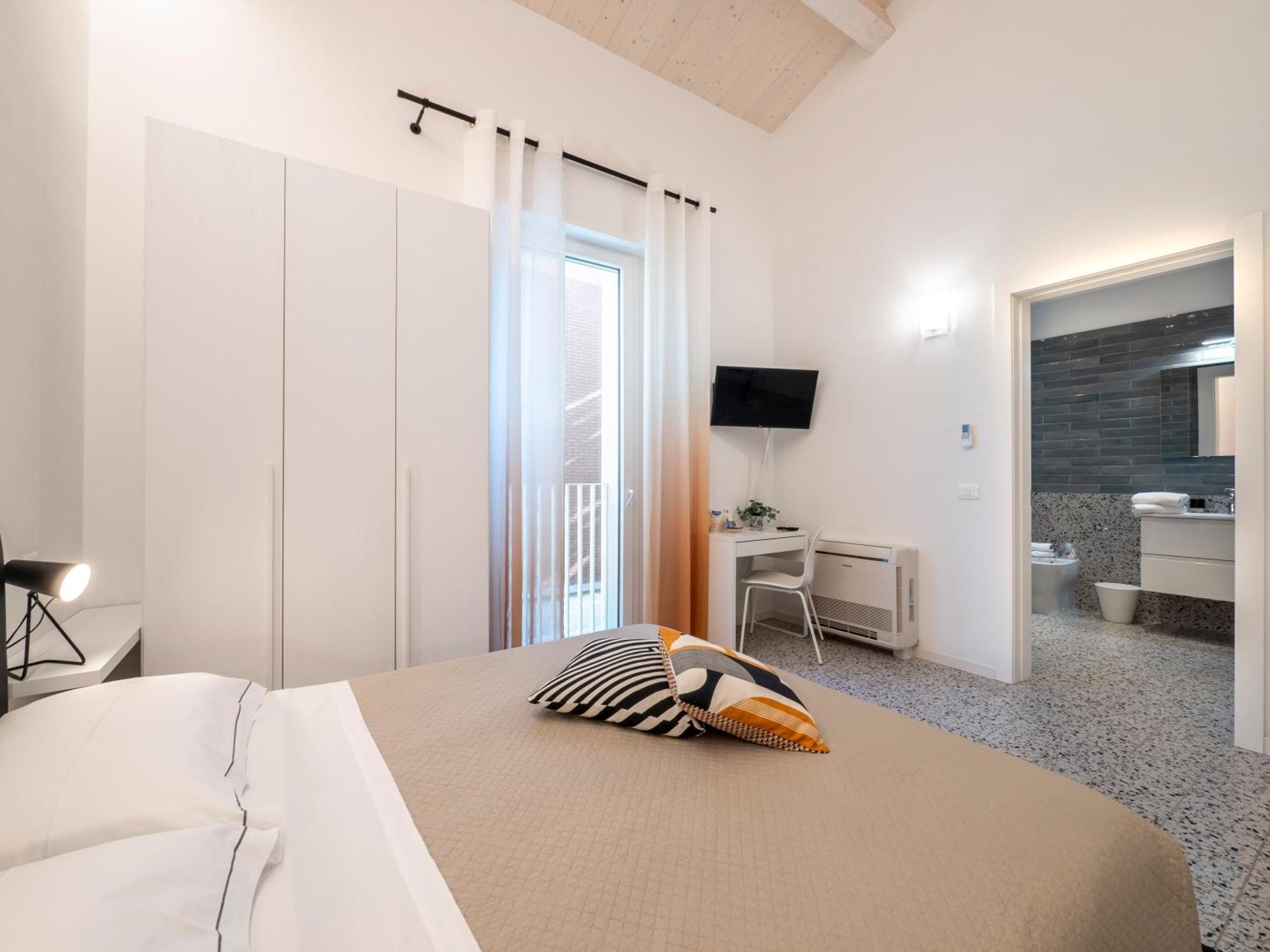 Zuara9Room Rímini Exterior foto